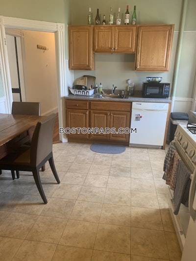 Allston Apartment for rent 3 Bedrooms 1 Bath Boston - $3,000