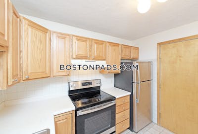 Newton Apartment for rent 2 Bedrooms 1 Bath  Auburndale - $2,900 No Fee
