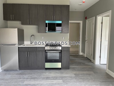 Revere Apartment for rent 1 Bedroom 1 Bath - $2,100