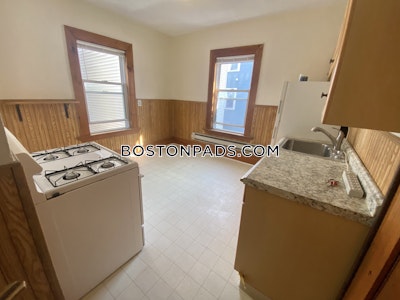 Cambridge 1.5 bedroom 1 baths in CAMBRIDGE  Central Square/cambridgeport - $2,500