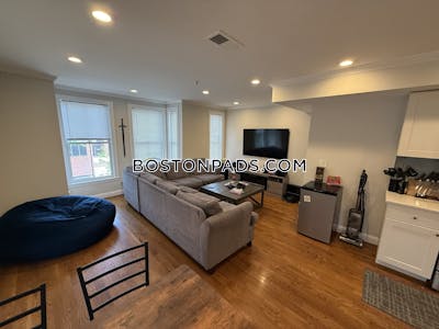 Fort Hill 3 bedroom 1.5 baths in BOSTON Boston - $3,550