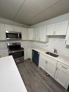 Cambridge 3 bedroom 1 baths in CAMBRIDGE Mt. Auburn/brattle/ Fresh Pond - $3,150