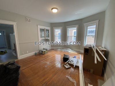 Somerville Apartment for rent 5 Bedrooms 1.5 Baths  Tufts - $4,750 No Fee