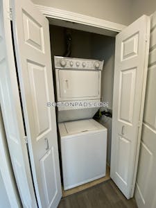Quincy Apartment for rent 1 Bedroom 1 Bath  Quincy Center - $2,241