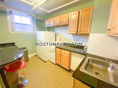 Back Bay Apartment for rent 1 Bedroom 1 Bath Boston - $2,850
