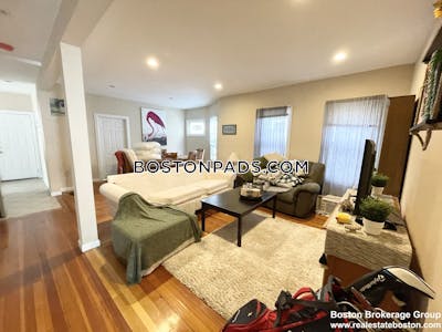 Dorchester Apartment for rent 4 Bedrooms 1 Bath Boston - $4,000