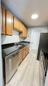 Leominster Apartment for rent 1 Bedroom 1 Bath - $1,775