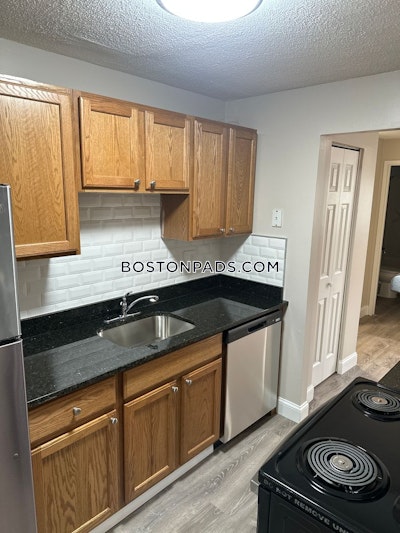 Leominster Apartment for rent 2 Bedrooms 1 Bath - $1,950