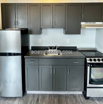 Worcester Studio 1 baths in Worcester - $1,575 No Fee