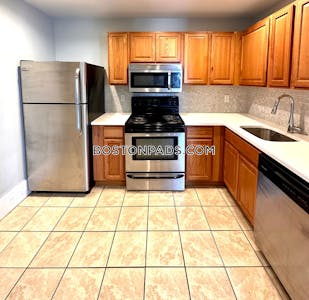 Worcester 1 bedroom 1 baths in Worcester - $2,150 No Fee