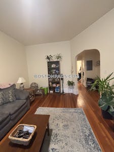 Brookline Apartment for rent 1 Bedroom 1 Bath  Washington Square - $3,000 No Fee