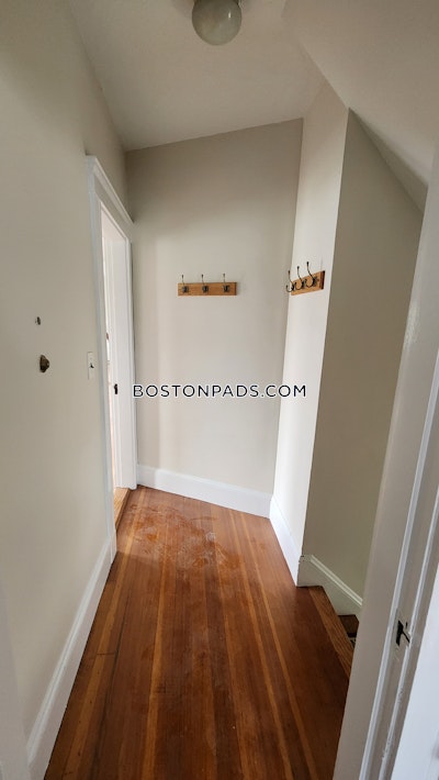 Medford 3 bedroom 1 baths in MEDFORD  Tufts - $3,800 50% Fee