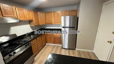 Worcester 2 bedroom 1 baths in Worcester - $2,000