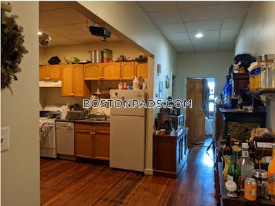 Somerville Apartment for rent 2 Bedrooms 1 Bath  Union Square - $2,850