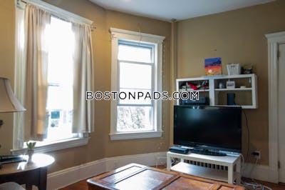 Mission Hill 4 Beds 1 Bath Boston - $5,000