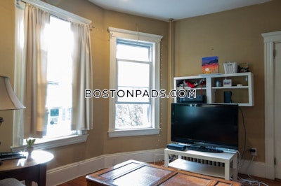 Mission Hill 4 Beds 1 Bath Boston - $5,000