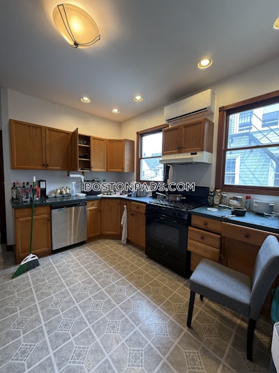 Brighton 2 bedroom 1 baths in BOSTON Boston - $2,800 No Fee