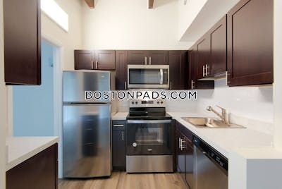 Norwood Apartment for rent 1 Bedroom 1 Bath - $1,781