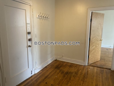 Allston/brighton Border Apartment for rent 1 Bedroom 1 Bath Boston - $2,150