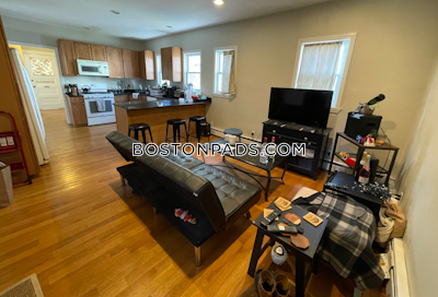 Somerville Apartment for rent 4 Bedrooms 1 Bath  Tufts - $5,100