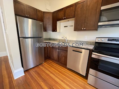 Brookline Apartment for rent 1 Bedroom 1 Bath Washington Square - $3,000 No Fee