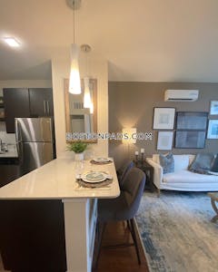 Revere Apartment for rent 1 Bedroom 1 Bath - $2,504