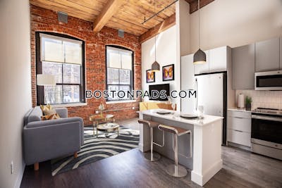 Melrose Apartment for rent 3 Bedrooms 1 Bath - $5,360 No Fee