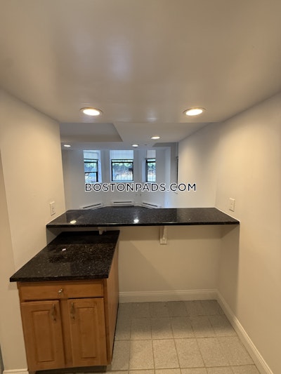 Fenway/kenmore Apartment for rent Studio 1 Bath Boston - $2,300 No Fee