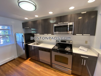 Newton Apartment for rent 2 Bedrooms 1 Bath  Waban - $3,250